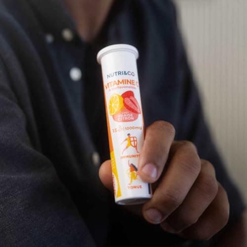 NUTRI & CO Vitamine C 1000mg & Bioflavonoïdes Goût Citron-Fraise - 45 jours - Lot de 3x 15 Comprimés Effervescents Vegan